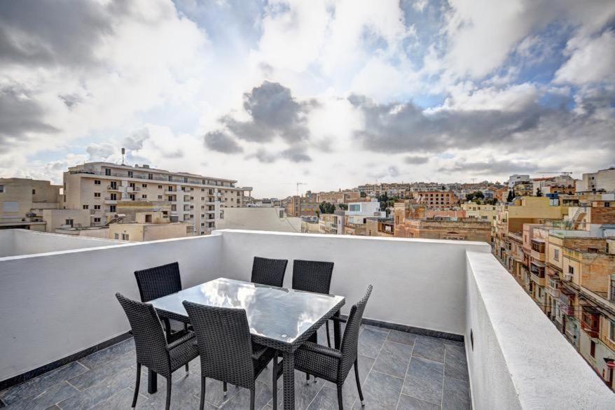 Apartamento Modern Penthouse Close To The Sea Gzira Exterior foto